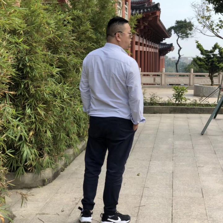 白发亲娘 - 背影哥liuhui 唱吧,玩音乐,就上唱吧!