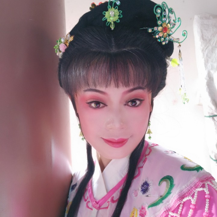 越剧《琼浆玉露》临终轻轻唤兄台