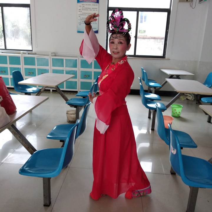 民女名叫冯素珍严版本有公主