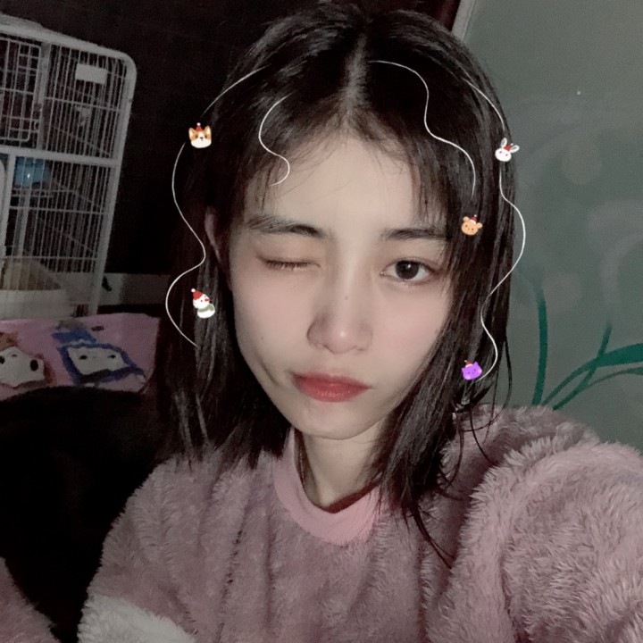 二维码,可以马上找到歌曲进行评论互动哦~              shelly陈曦