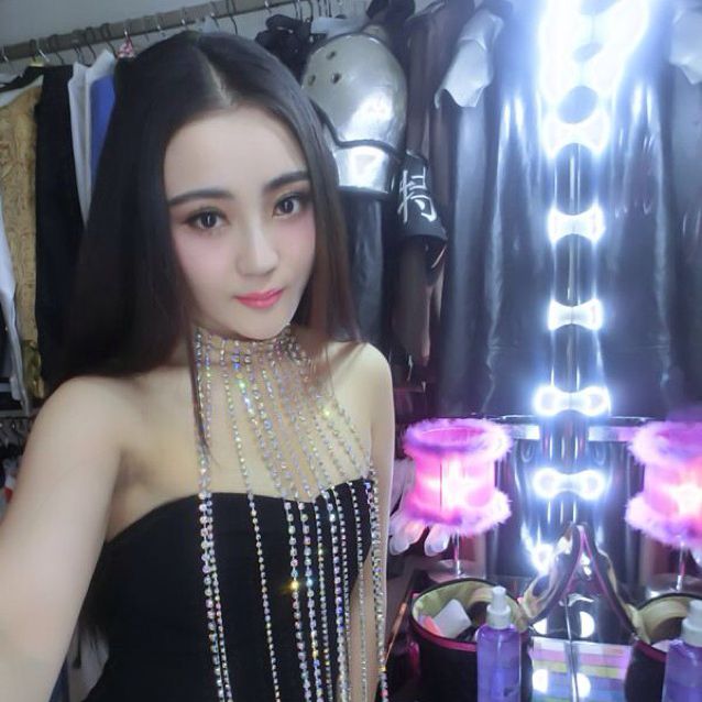 < 叶美艺miya的主页 叶美艺miya的作品