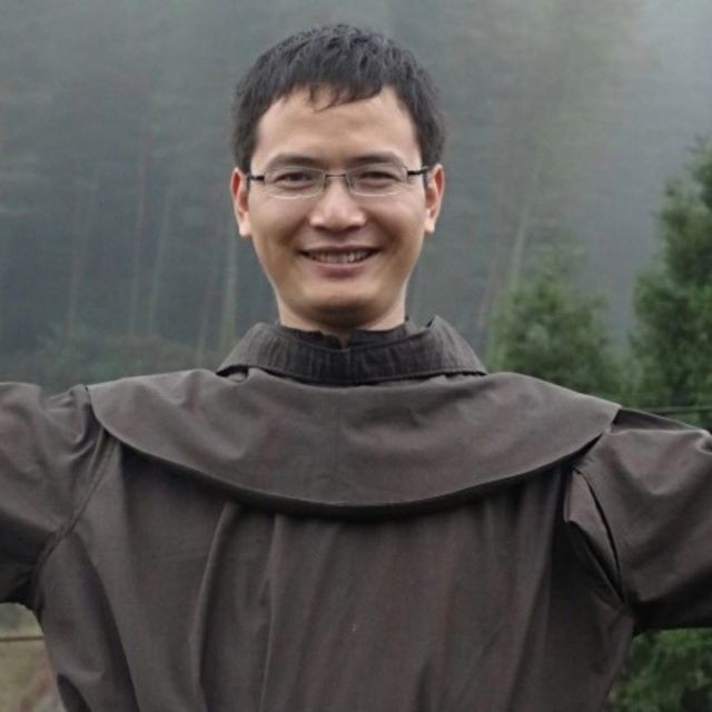 菲洛美娜神父 唱吧,听见歌声遇见你